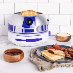 Uncanny Brands Star Wars Plastic White 2 Slot Toaster 7.17 In. H X 10.43 In. W X 10.04 In. D -Black Decker Shop 29a5d94b fba0 44d1 a0b6 86dd892b23fc